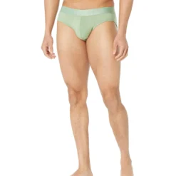 2(X)IST No Show Brief