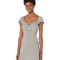 Levi's® Womens Misha Flutter Sleeve Dress